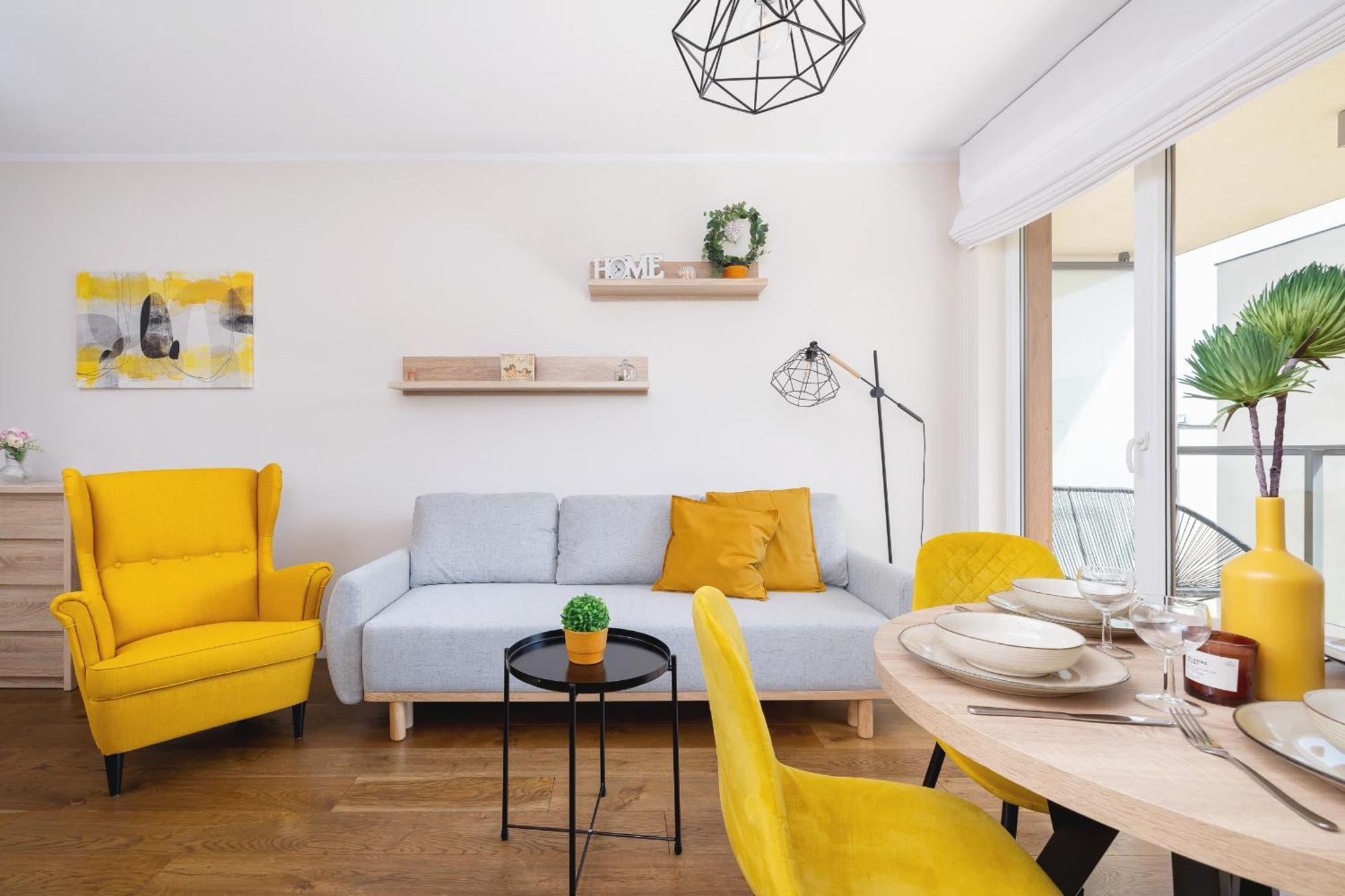 Przytulny Apartament Na Wroclawskiej Z Parkingiem W Krakowie By Noclegi Renters Exterior photo